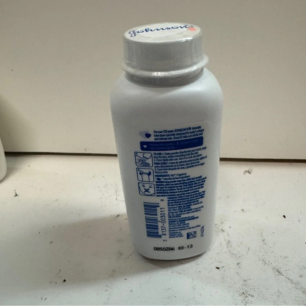 Johnsons Baby Powder Original with TALC 4 OZ